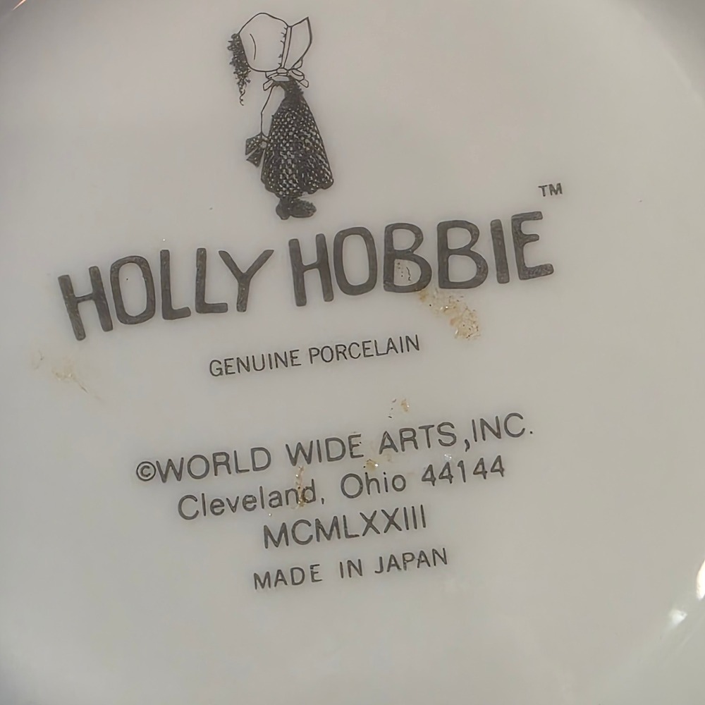 Vintage Holly Hobbie Teapot 9", "Start Each Day In A Happy Way" White 1973 - Picture 2 of 9